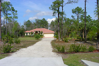 Golden Gate Estates, Naples, FL  Dacrons Florida Travel Guide